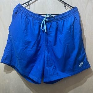 Men’s 2X Nike Shorts Blue with liner swim NWT